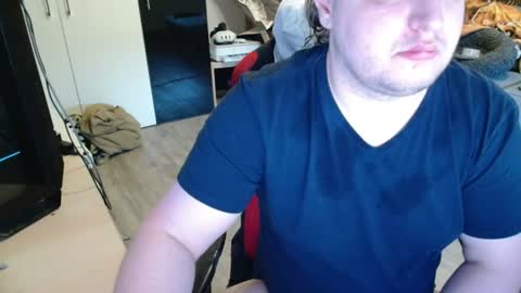 _kitsu_ online show from June 14, 6:04 am