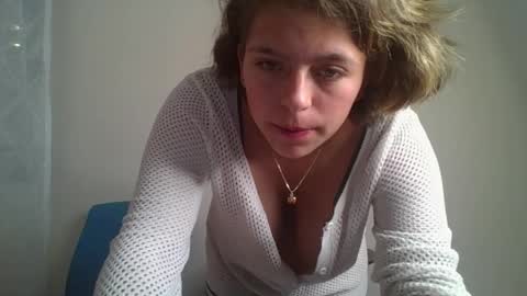 _kitten_1 online show from April 12, 4:17 am