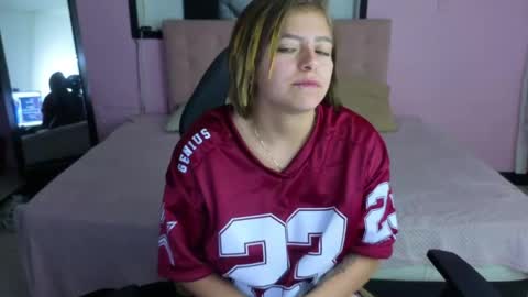 _kitten_1 online show from April 14, 11:55 pm