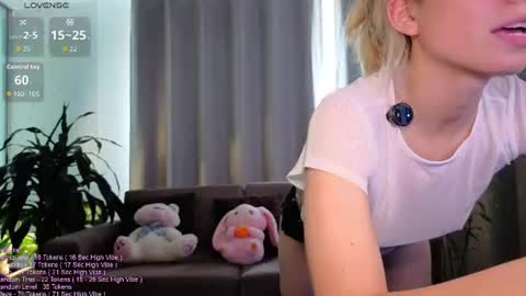 Snapshot of _littlesammy chatting on June 27, 7:19 pm Sammy online show from June 27, 7:19 pm