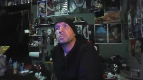 Snapshot of _longfellow chatting on December 20, 2:40 am That guy online show from December 20, 2:40 am