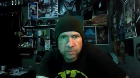 Snapshot of _longfellow chatting on February 4, 12:49 am That guy online show from February 4, 12:49 am