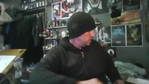 Snapshot of _longfellow chatting on February 13, 5:53 pm That guy online show from February 13, 5:53 pm