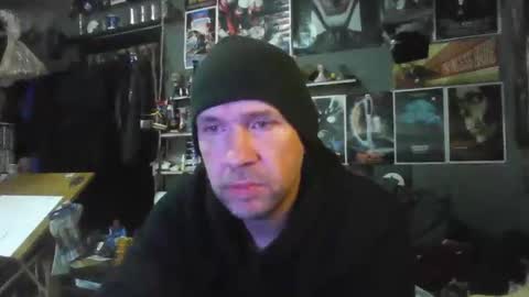 Snapshot of _longfellow chatting on February 14, 5:21 pm That guy online show from February 14, 5:21 pm