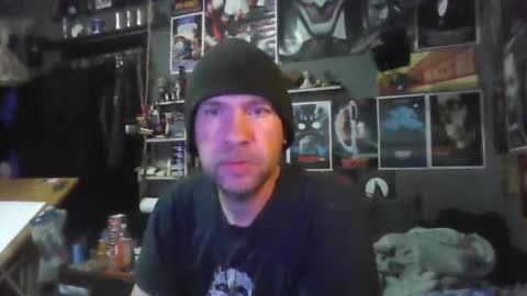 Snapshot of _longfellow chatting on February 18, 4:36 pm That guy online show from February 18, 4:36 pm