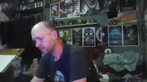 Snapshot of _longfellow chatting on February 19, 4:41 am That guy online show from February 19, 4:41 am