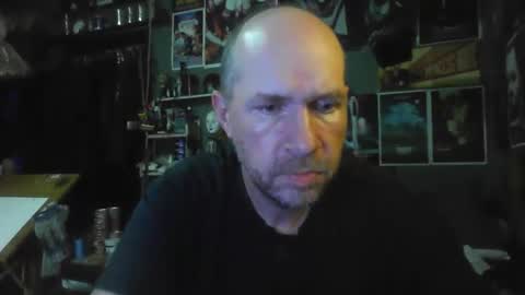 Snapshot of _longfellow chatting on February 20, 6:08 pm That guy online show from February 20, 6:08 pm