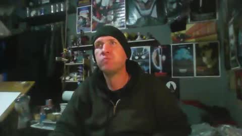 Snapshot of _longfellow chatting on February 24, 4:43 am That guy online show from February 24, 4:43 am