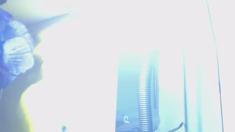 Snapshot of _lunagold_ chatting on February 22, 8:07 pm _lunagold_ online show from February 22, 8:07 pm