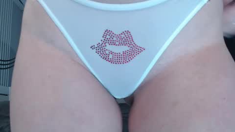 Snapshot of _lunax_ chatting on June 3, 6:16 am Adaline online show from June 3, 6:16 am