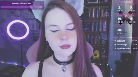 Mia online show from July 16, 5:57 am