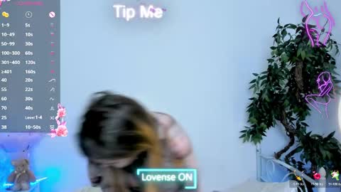 Scarlett online show from April 7, 11:21 am