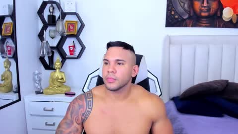 _matthew_santos_ online show from September 19, 2:57 am