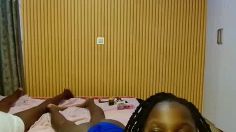 Snapshot of _milah chatting on November 25, 4:45 am Milah online show from November 25, 4:45 am