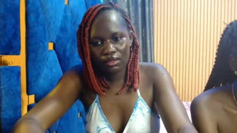 Snapshot of _milah chatting on November 28, 4:20 pm Milah online show from November 28, 4:20 pm