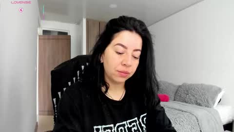 _miss_coco_ online show from February 18, 12:34 pm