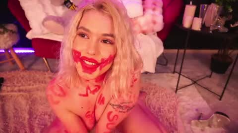 Misty Joys online show from April 24, 5:04 pm