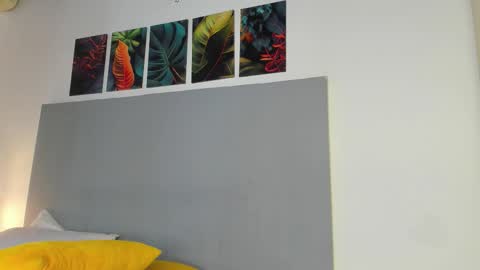 Snapshot of _molly_rosse_ chatting on January 15, 11:48 am _molly_rosse_ online show from January 15, 11:48 am