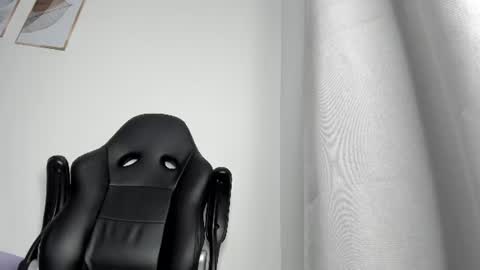 Snapshot of _molly_rosse_ chatting on July 3, 12:00 pm _molly_rosse_ online show from July 3, 12:00 pm