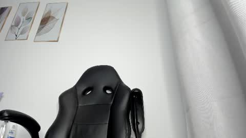 Snapshot of _molly_rosse_ chatting on July 10, 11:57 am _molly_rosse_ online show from July 10, 11:57 am