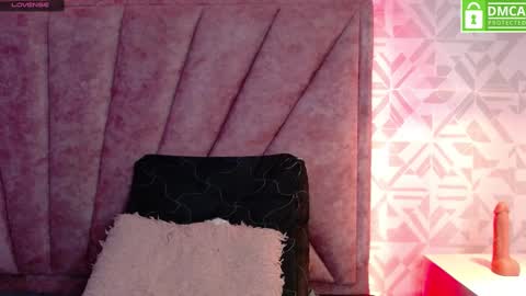 Molly online show from March 7, 5:51 am