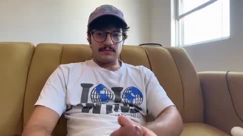 _mrguy_ online show from September 19, 3:24 pm