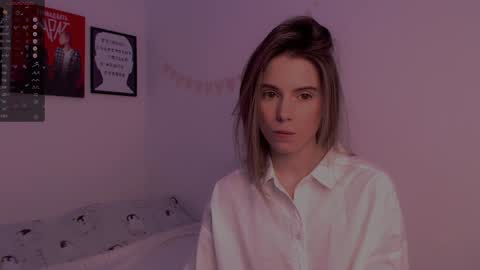 Snapshot of _ni_kiss chatting on December 24, 10:49 pm Nika online show from December 24, 10:49 pm