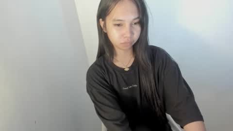 Nicole online show from May 27, 8:17 pm