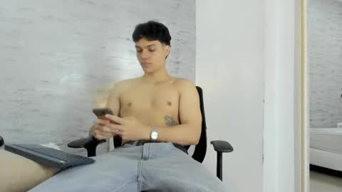 Noah Heyden online show from February 10, 3:32 pm