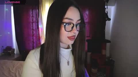 Paris online show from March 5, 8:27 pm