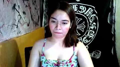 _preciousmoira online show from July 20, 2:15 am