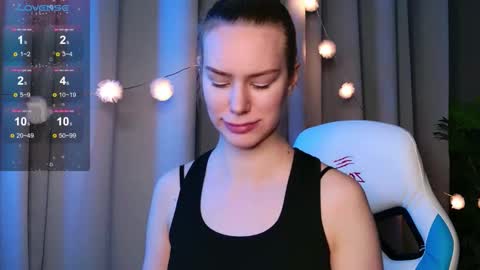 Snapshot of _ramona__ chatting on February 3, 6:11 am im Amy online show from February 3, 6:11 am