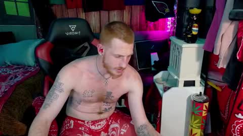 REDxxx online show from October 17, 5:26 pm