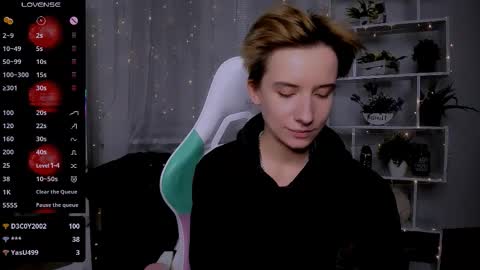 Rein online show from February 11, 1:10 am