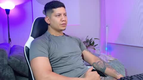 Roberto online show from April 1, 12:28 pm