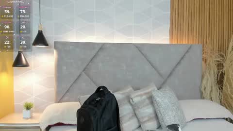 Snapshot of _sammy_fit chatting on June 19, 12:31 pm Antonella online show from June 19, 12:31 pm