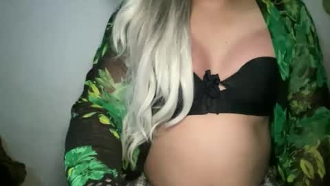 _sandraxx online show from February 5, 10:09 am