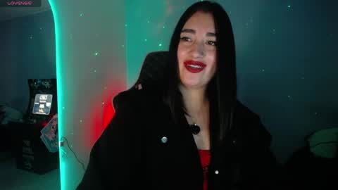  SantaLove  online show from April 17, 8:23 pm