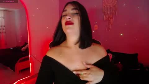  SantaLove  online show from June 27, 8:25 pm