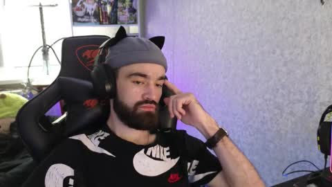 Ask me online show from November 2, 10:28 am