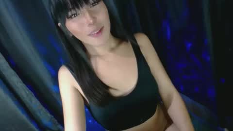 Eilachloe online show from December 25, 6:09 pm