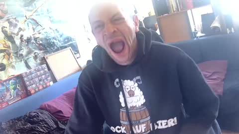 _svenerd_____ online show from April 26, 11:52 am