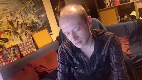 _svenerd_____ online show from May 1, 9:19 pm