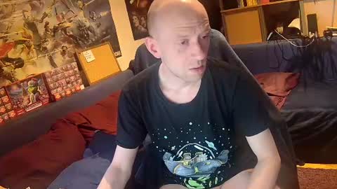 _svenerd_____ online show from June 9, 11:27 pm