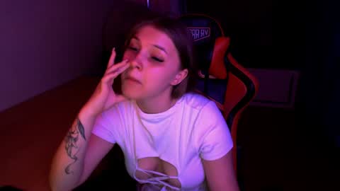 Mari online show from June 9, 6:19 pm
