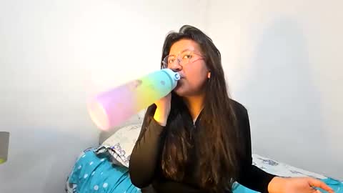 _sweet_melodyy online show from March 8, 2:37 am
