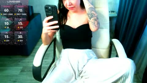 Milana   welcome to my world  online show from April 7, 10:48 am