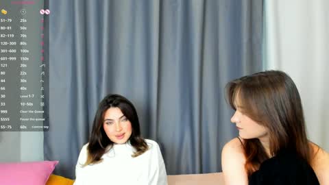 Teona and Annred hair online show from December 4, 6:33 am