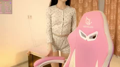 Misa    online show from February 17, 10:27 pm