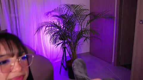 Snapshot of _victoria_florez chatting on September 30, 11:32 pm VICTORIA online show from September 30, 11:32 pm